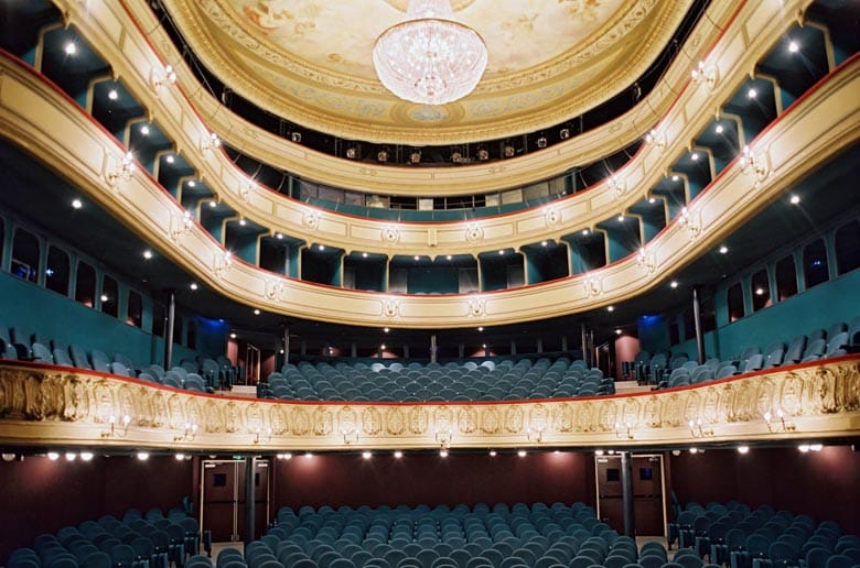 Theater de. Театр Жимназ. «Театр «Жимназ», 1856 г.