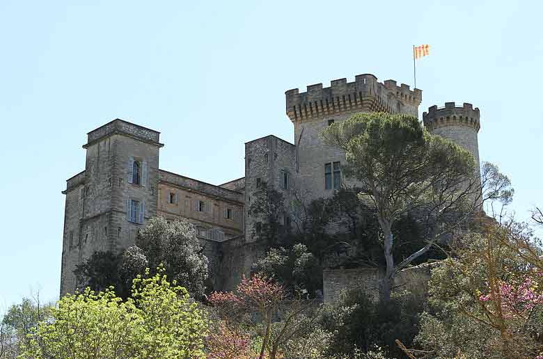 La chasse aux oeufs au château de la Barben