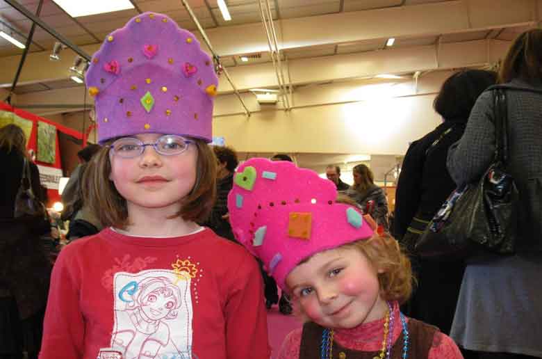 Atelier créatif Masques et Chapeaux du Carnaval (5-12 ans)